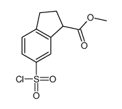 methyl 6-chlorosulfonyl-2,3-dihydro-1H-indene-1-carboxylate结构式