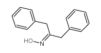 2-Propanone,1,3-diphenyl-, oxime Structure