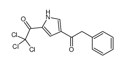 2,2,2-三氯-1-[4-(2-苯基乙酰基)-1H-吡咯-2-基]-1-乙酮结构式