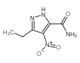 3-乙基-4-硝基-1H-吡唑-5-羧酰胺结构式