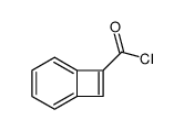 Bicyclo[4.2.0]octa-1,3,5,7-tetraene-7-carbonyl chloride (9CI)结构式