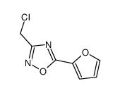 3-(氯甲基)-5-(2-呋喃基)-1,2,4-恶二唑结构式