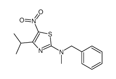 N-benzyl-N-methyl-5-nitro-4-propan-2-yl-1,3-thiazol-2-amine结构式