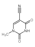1-甲基-2,4-二氧代-1,2,3,4-四氢-5-嘧啶甲腈结构式