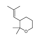 2,2-dimethyl-3-(2-methylprop-1-enyl)oxane结构式