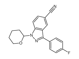 3-(4-氟苯基)-1-(四氢-2H-吡喃-2-基)-1H-吲唑-5-甲腈结构式