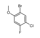 1-溴-5-氯-4-氟-2-甲氧基苯结构式
