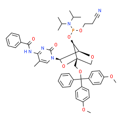 (1R,3R,4R,7S)-3-(4-苯甲酰胺-5-甲基-2-氧代嘧啶-1(2H)-基)-1-((双(4-甲氧基苯基)(苯基)甲氧基)甲基)-2,5-二氧杂双环[2.2.1]庚烷-7-基(2-氰基乙基)二异丙基亚磷酰胺结构式