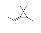 1,1,2-trimethyl-3-propan-2-ylidenecyclopropane结构式