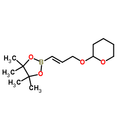 4,4,5,5-TETRAMETHYL-2-(3-((TETRAHYDRO-2H-PYRAN-2-YL)OXY)PROP-1-EN-1-YL)-1,3,2-DIOXABOROLANE structure