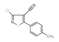 3-氯-5-(4-甲基苯基)异噻唑-4-甲腈结构式