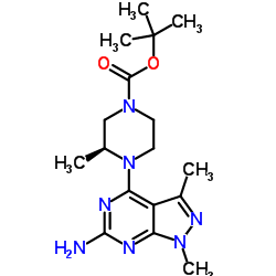 (S)-叔丁基4-(6-氨基-1,3-二甲基-1H-吡唑并[3,4-d]嘧啶-4-基)-3-甲基哌嗪-1-甲酸叔丁酯结构式