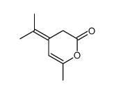 6-methyl-4-propan-2-ylidenepyran-2-one结构式