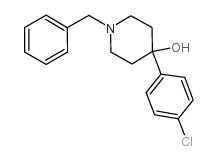 1-苄基-4-(4-氯苯基)-4-哌啶醇结构式