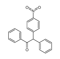 2-(4-nitrophenyl)-1,2-diphenylethanone结构式