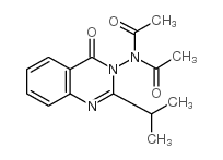 N-乙酰基-N-[2-异丙基-4-氧-3(4H)-喹唑啉基]乙酰胺结构式
