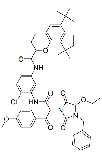 Α-(4-甲氧基苯甲酰基)-Α-(1-苄基-5-乙氧基-3-乙内酰脲基)-5'-[Α-(2,4-二叔戊基苯氧基)-丁酰氨基]-2'-氯乙酰苯胺结构式