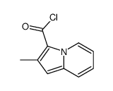 3-Indolizinecarbonylchloride,2-methyl-(9CI) Structure