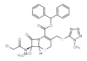 (6R,7S)-7-[(溴乙酰)氨基]-7-甲氧基-3-[[(1-甲基-1H-四唑-5-基)硫]甲基]-8-氧代-5-硫杂-1-氮杂双环[4.2.0]辛-2-烯-2-甲酸二苯甲基酯结构式
