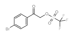 4-溴苯甲酰甲基三氟甲磺酸酯结构式