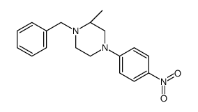 (2R)-1-苄基-2-甲基-4-(4-硝基苯基)哌嗪结构式