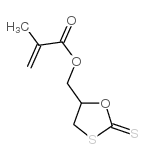 5-(异丁烯酰氧基)甲基-1,3-氧硫杂环戊烷-2-硫酮结构式