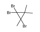1,1,2-tribromo-2,3,3-trimethylcyclopropane结构式
