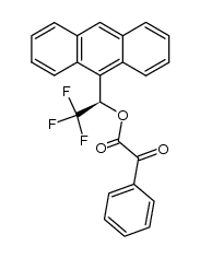 phenylglyoxylate du (R)-(-)-2,2,2-trifluoro-1-(9-anthryl)ethanol Structure