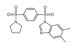 (9ci)-5,6-二甲基-1-[[4-(1-吡咯烷磺酰基)苯基]磺酰基]-1H-苯并咪唑结构式