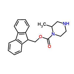 9H-Fluoren-9-ylmethyl-2-methylpiperazin-1-carboxylat Structure