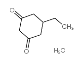 5-乙基环己烷-1,3-二酮半水化合物结构式