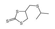 4-(propan-2-ylsulfanylmethyl)-1,3-dithiolane-2-thione结构式
