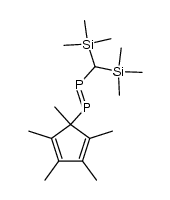 1-(bis(trimethylsilyl)methyl)-2-(1,2,3,4,5-pentamethylcyclopenta-2,4-dien-1-yl)diphosphene结构式