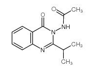 3-乙酰基氨基-2-异丙基-4(3H)-喹唑啉酮结构式
