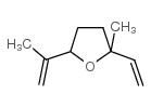 2-异丙烯基-5-甲基-5-乙烯基四氢呋喃(异构体混合物)结构式