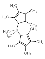 二(2,3,4,5-四甲基-2,4-环戊二烯-1-基)硅烷二甲酯结构式