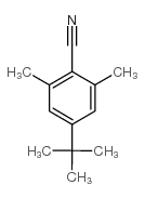 4-叔丁基-2,6-二甲基苯甲腈结构式