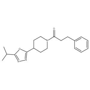 1-(4-(5-Isopropyl-1,3,4-oxadiazol-2-yl)piperidin-1-yl)-3-phenylpropan-1-one Structure