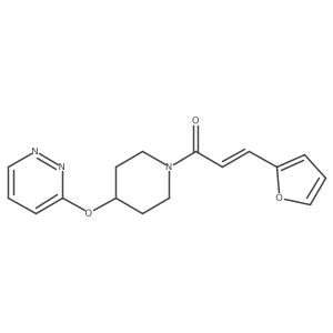 (E)-3-(furan-2-yl)-1-(4-(pyridazin-3-yloxy)piperidin-1-yl)prop-2-en-1-one结构式