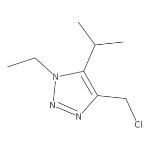 4-(chloromethyl)-1-ethyl-5-(propan-2-yl)-1H-1,2,3-triazole结构式