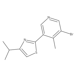 3-Bromo-4-methyl-5-[4-(propan-2-yl)-1,3-thiazol-2-yl]pyridine结构式