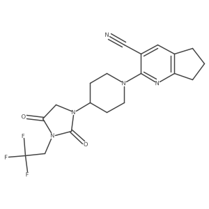 2-{4-[2,4-dioxo-3-(2,2,2-trifluoroethyl)imidazolidin-1-yl]piperidin-1-yl}-5H,6H,7H-cyclopenta[b]pyridine-3-carbonitrile结构式