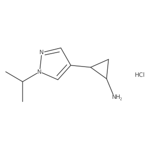 2-(1-isopropylpyrazol-4-yl)cyclopropanamine;hydrochloride Structure