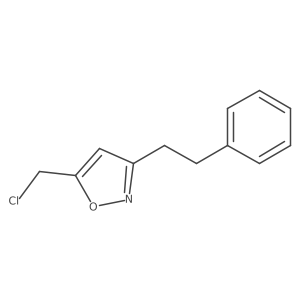 5-(Chloromethyl)-3-phenethylisoxazole Structure