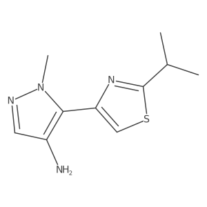 1-methyl-5-[2-(propan-2-yl)-1,3-thiazol-4-yl]-1H-pyrazol-4-amine结构式