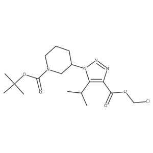 tert-butyl 3-{4-[(chloromethoxy)carbonyl]-5-(propan-2-yl)-1H-1,2,3-triazol-1-yl}piperidine-1-carboxylate结构式